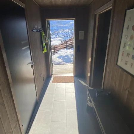 Nyaraló Moderne I Svandalen, - Naer Skisenter Og Sauda